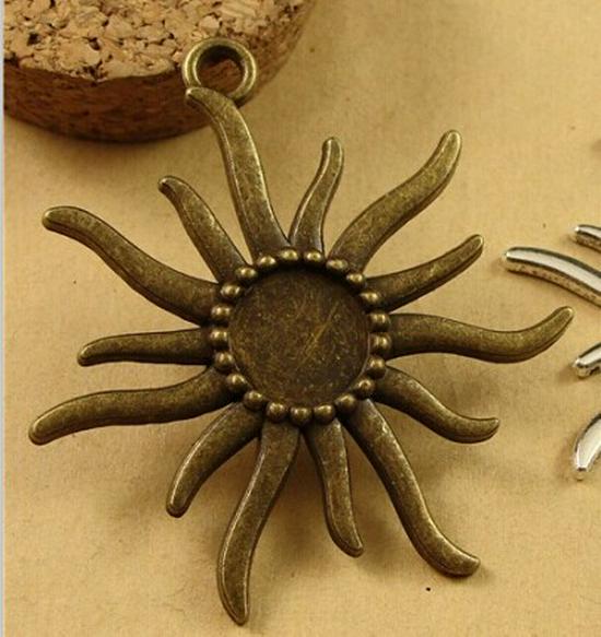 A1348 Antique Blue Vintage Base Tray for DIY Jewelry, 12MM, 30 Pack (6.8g Total)