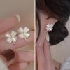 Elegant Luxurious Four Leaf Clover Opal Stud Earrings For Women Jewelry Party Accessries Gifts