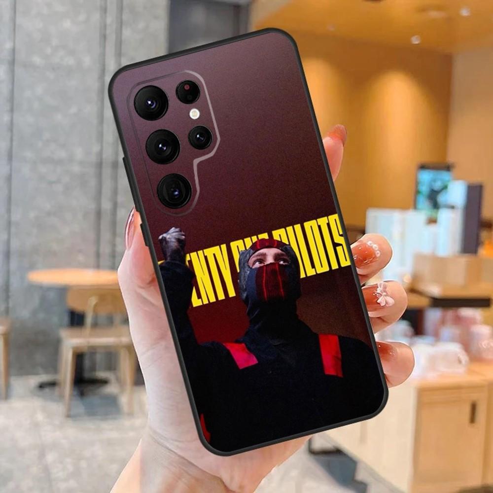 Чехол для телефона от группы Twenty one P-Pilots для SamsungS24,S23,S22,S21,Ultra Pro S10,S30Plus,S9,20lite Черный