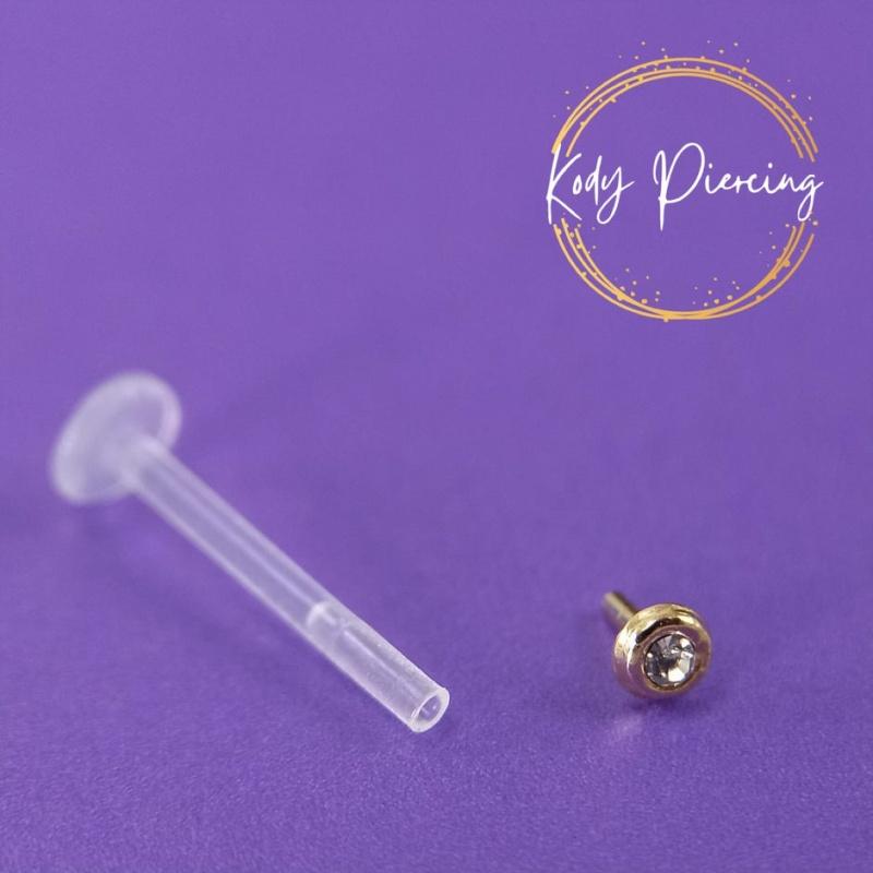 KODY ПИРСИНГ, ЗОЛОТО 14 КАРАТ, губа из биофлекса, круглая головка и инкрустация цирконом