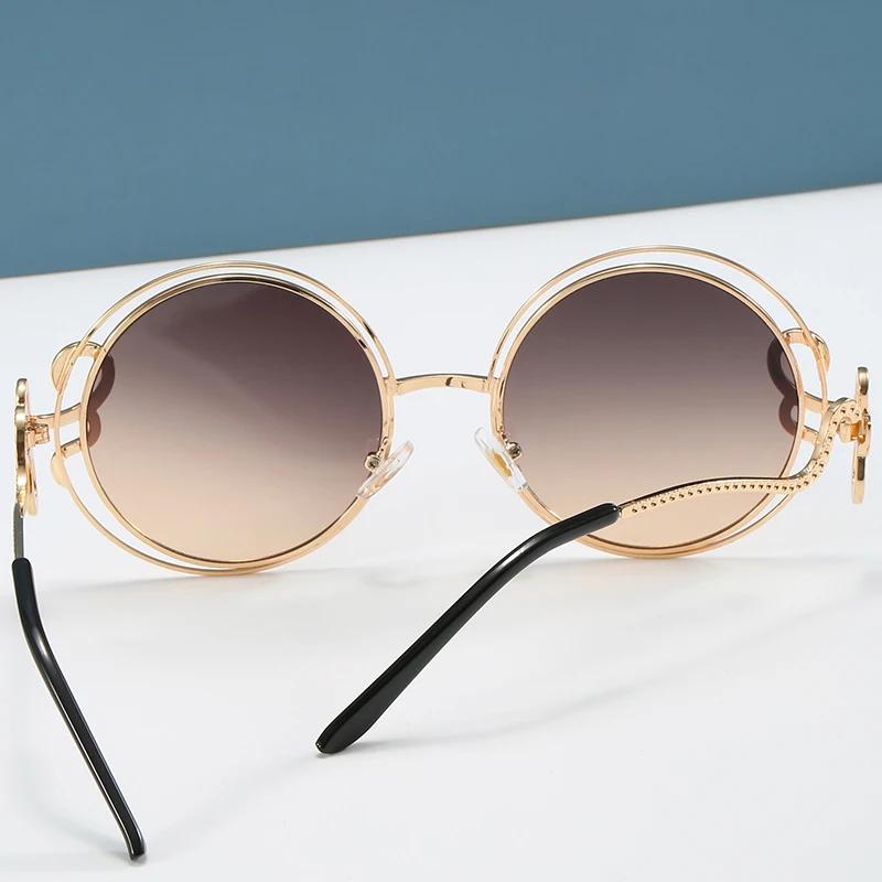 Luxury Brand Designer Fashion Vintage Round Sunglasses Women Animal Outdoor Mirror Trendy Shades Rays Party Travel Lady Glasses