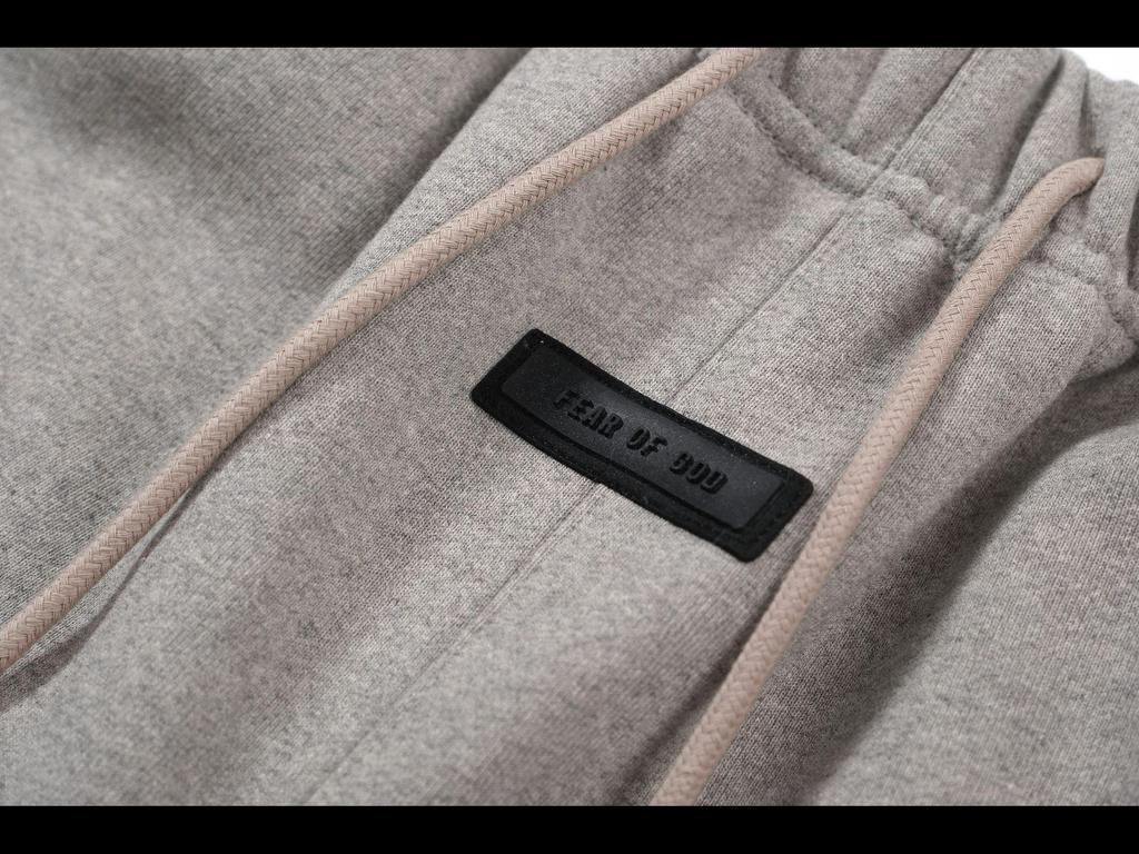 Мужские шорты Fear of God Essentials Plus Velvet на шнурке