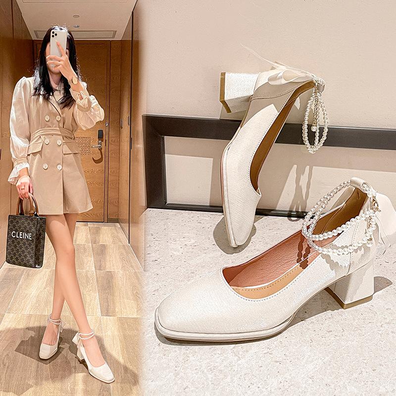 Корейская версия туфель на высоком каблуке с жемчужными бусинами и лентами в сказочном стиле, туфли Мэри Джейн на среднем каблуке, женские туфли с квадратной головкой и толстым каблуком, темпераментные туфли бабушки