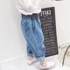 Осенние джинсы для маленьких девочек, повседневные широкие брюки с высокой талией, свободные джинсовые джинсы, мешковатые джинсовые брюки с карманами, От 3 до 8 лет