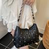 2025 New Fashion Versatile Rhombus Embroidery Thread Crossbody Bag Large Capacity Chain Tote Bag Premium Commuter Bag