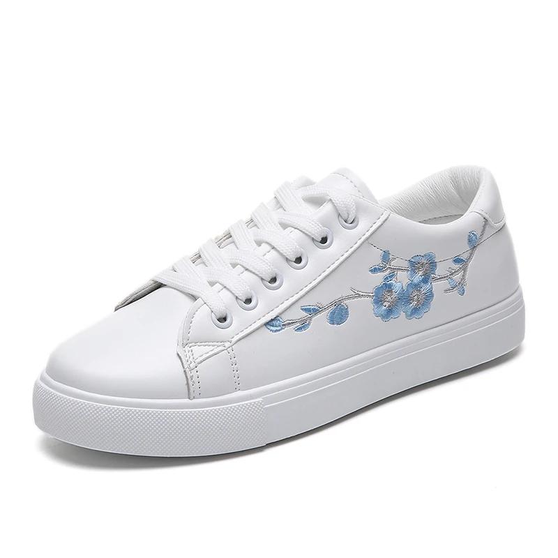Little White Shoes Female Spring/Summer/Autumn New Korean Embroidered Pattern Casual Low Top Student Flat Sole Board Shoes