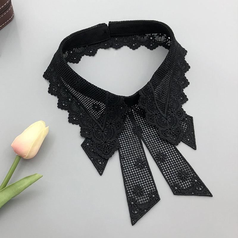 Vintage Embroidery Fake Collar For Women White Lace Hollow False Detachable Collar Lapel Shirt Tie Necklace Clothes Accessory
