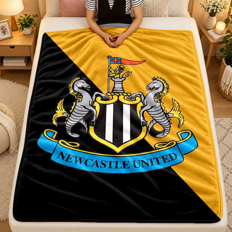 Flannel BlanketNewcastle United Football Warm Soft Throw Blanket for Indoor Sofa Bed Living Room Use