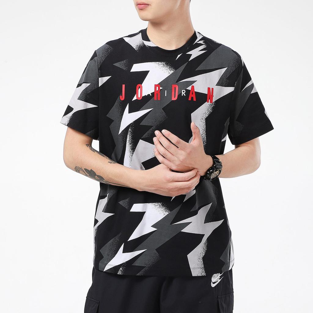 Jordan T Shirts Men's Black Crew Neck Moderate Straight Fit DB1554-010
