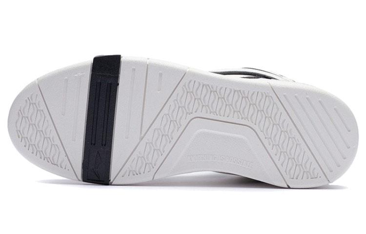 Li Ning Superwave Mid Coverage Thermal, Slip Resistant, Lightweight Mid top Skateboard Shoes Women's Snow Black AGCR234-3
