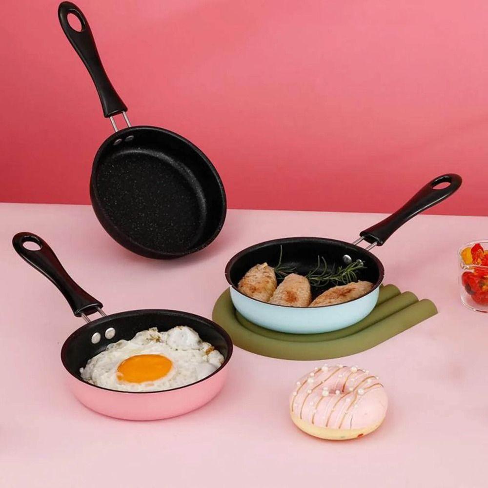 12cm Fry Egg Pan with Anti-stick Coating Omelette Pot Mini Non-stick Pan Kids Toy