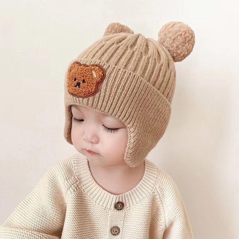Autumn and Winter Thick Thread Knitted Hat New Cute Bear Boys and Girls Winter Plush Wool Hat Ear Protection Children's Hat
