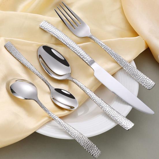 Western Food Tableware Stainless Steel Serrated Steak Knife Sharp Fork Tines Curved Spoon Dishwasher Safe Hammered Texture