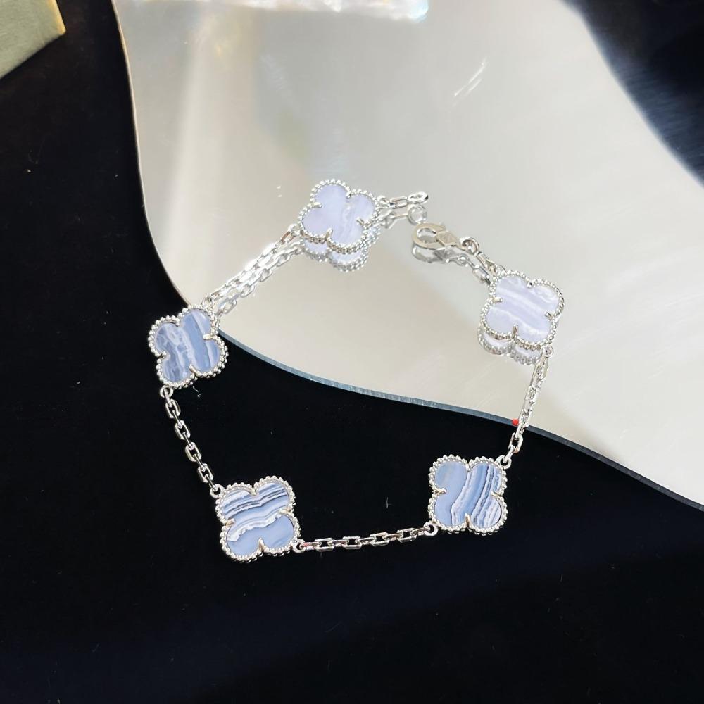 Браслет «Четырехлистный клевер» с пятью цветками, версия High, натуральный фиолетовый халцедон, лазерная CNC-резьба, 18 карат, не тускнеющий, женский браслет