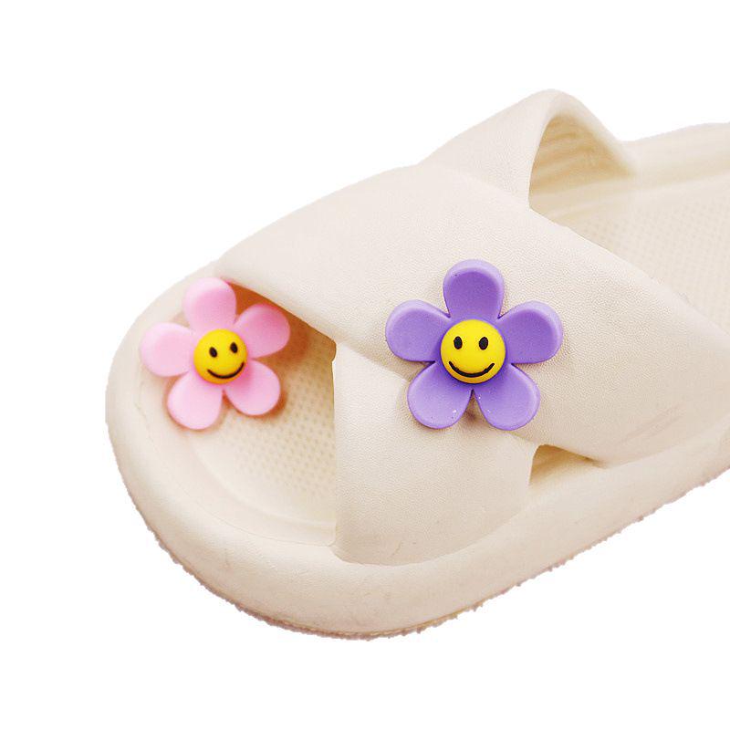 PVC Soft Rubber Patch Accessories: DIY Hair, Shoe & Clothing Decor with Smile & Heart Flowers.