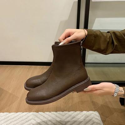 Обувь Белые Ботильоны Серебристые Ботинки-Женские Низкие Кожаные До середины икры Острый Носок Рок Женские Осень 2024 Резина Острый Носок Слипоны Ро