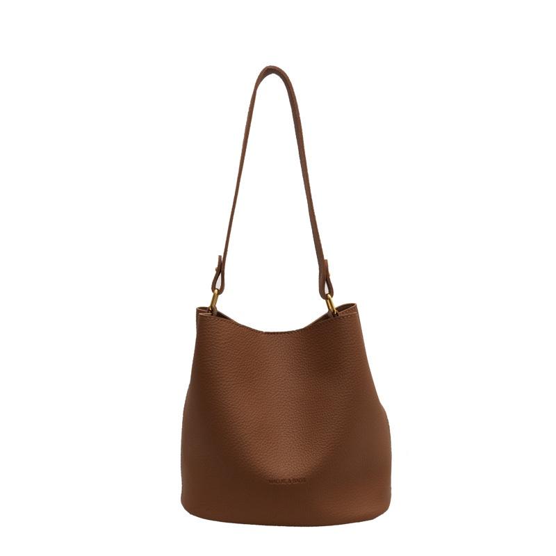 IELGY Retro Large-capacity Underarm Bucket Bag, Versatile and Simple One-shoulder Crossbody