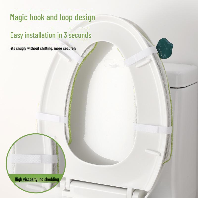 Cartoon Plush Toilet Mat - Universal, Thick & Warm for All Seasons.