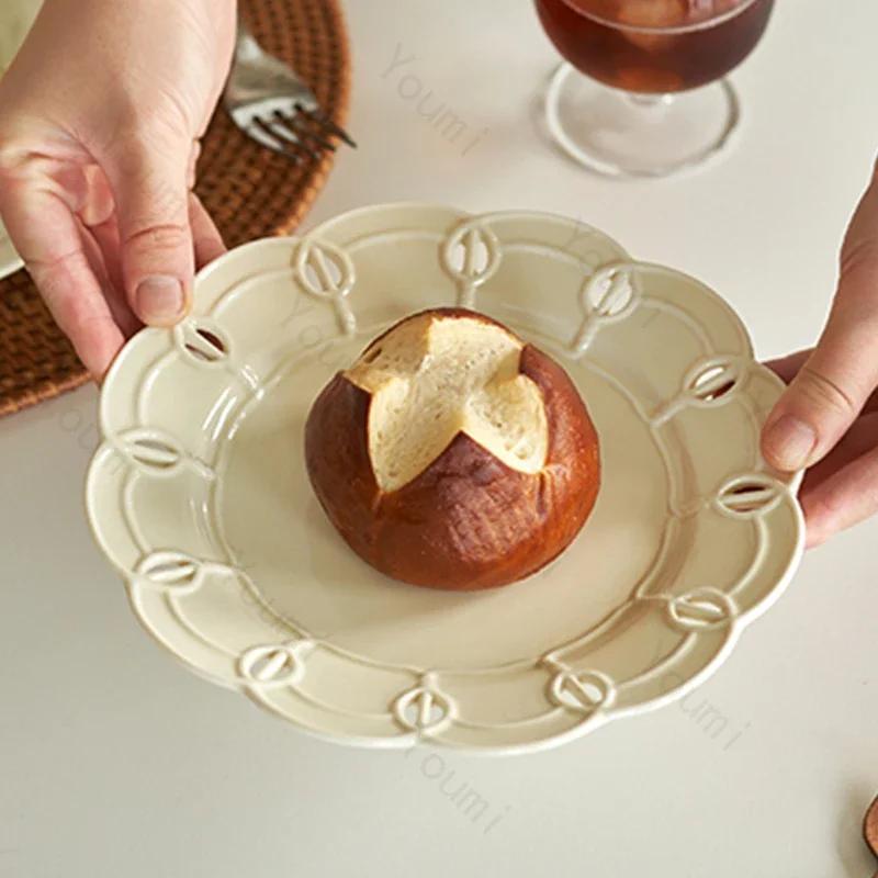 Креативная однотонная керамическая тарелка, роскошные ресторанные тарелки для пасты, уникальные полые десертные тарелки, бытовая посуда