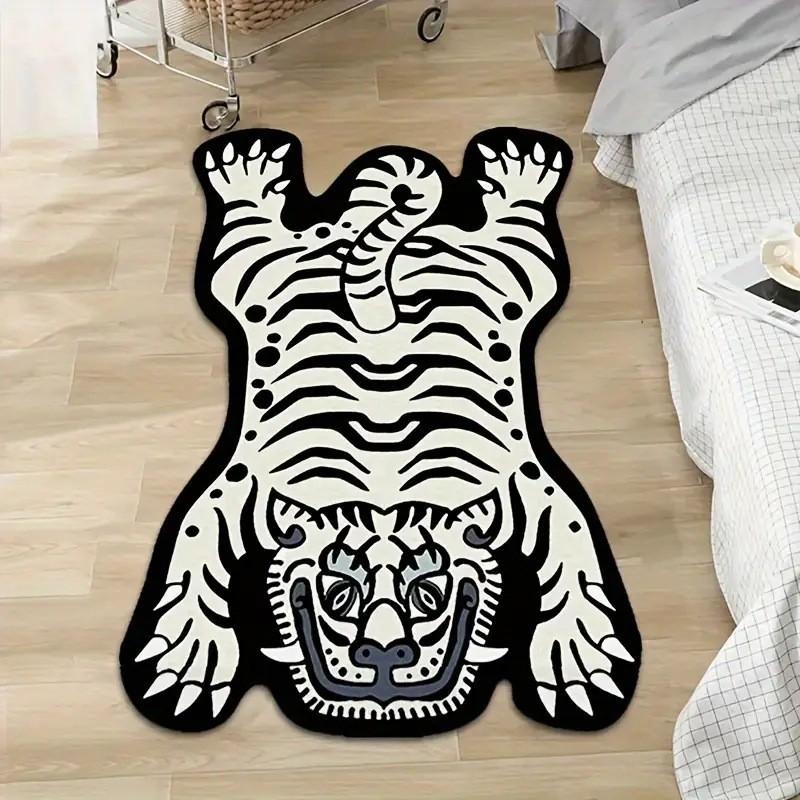 Tiger Print Faux Cashmere Floor Mat With Shaped Design For Bedroom Use