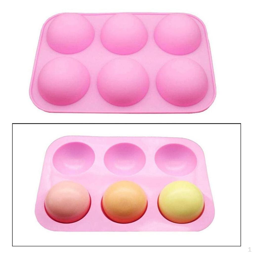 Торт в форме полусферы с 6 отверстиями