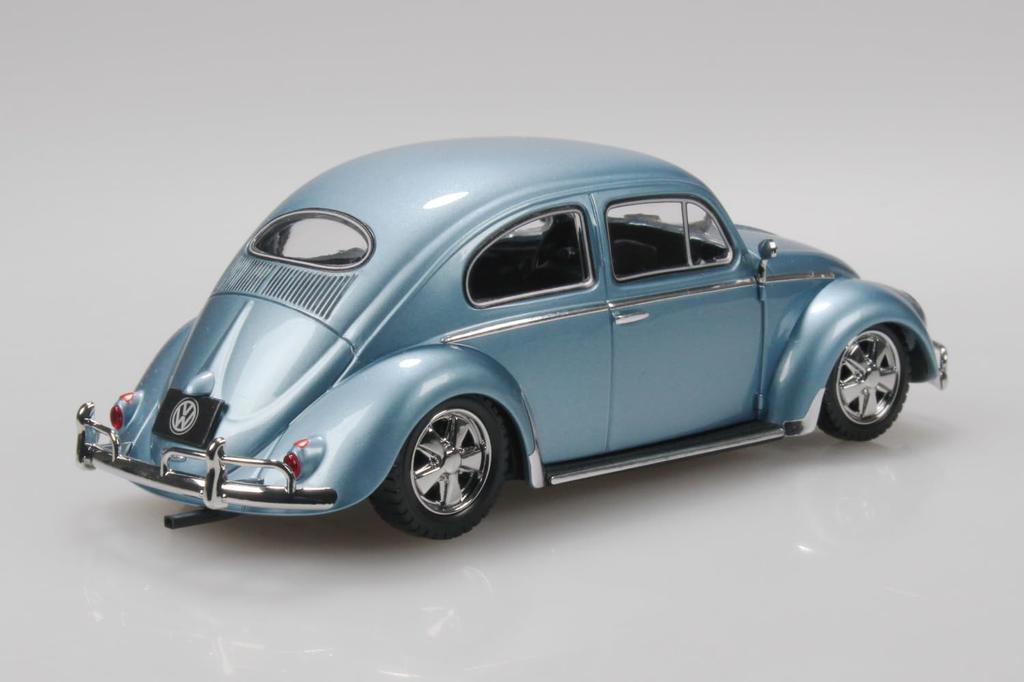 Aoshima Bunka Kyozai Rakupura Snap Kit Volkswagen Beetle Custom Масштабная сборная модель из пластика Co., Ltd. (АОСИМА) нет. 20CU-SS (Страто Сильвер) 1/32