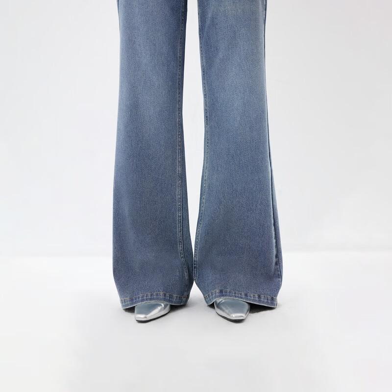 ONLY Women's Retro High-Waist Slimming Flared Jeans