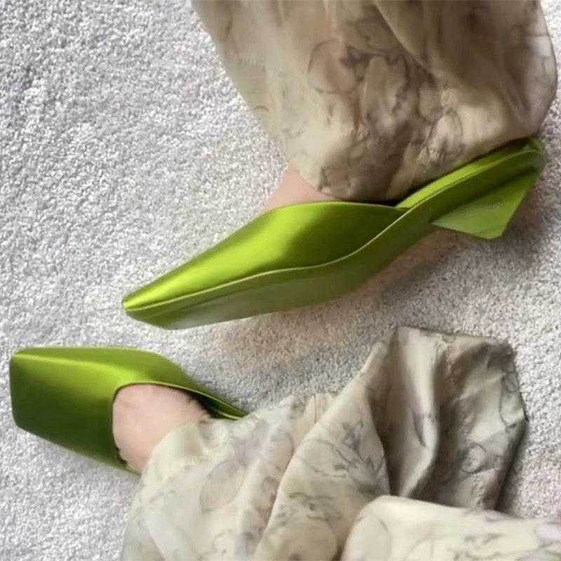 Высококачественные зеленые шелковые атласные женские тапочки простые элегантные темпераментные сандалии удобные домашние туфли на высоком каблуке для знаменитостей