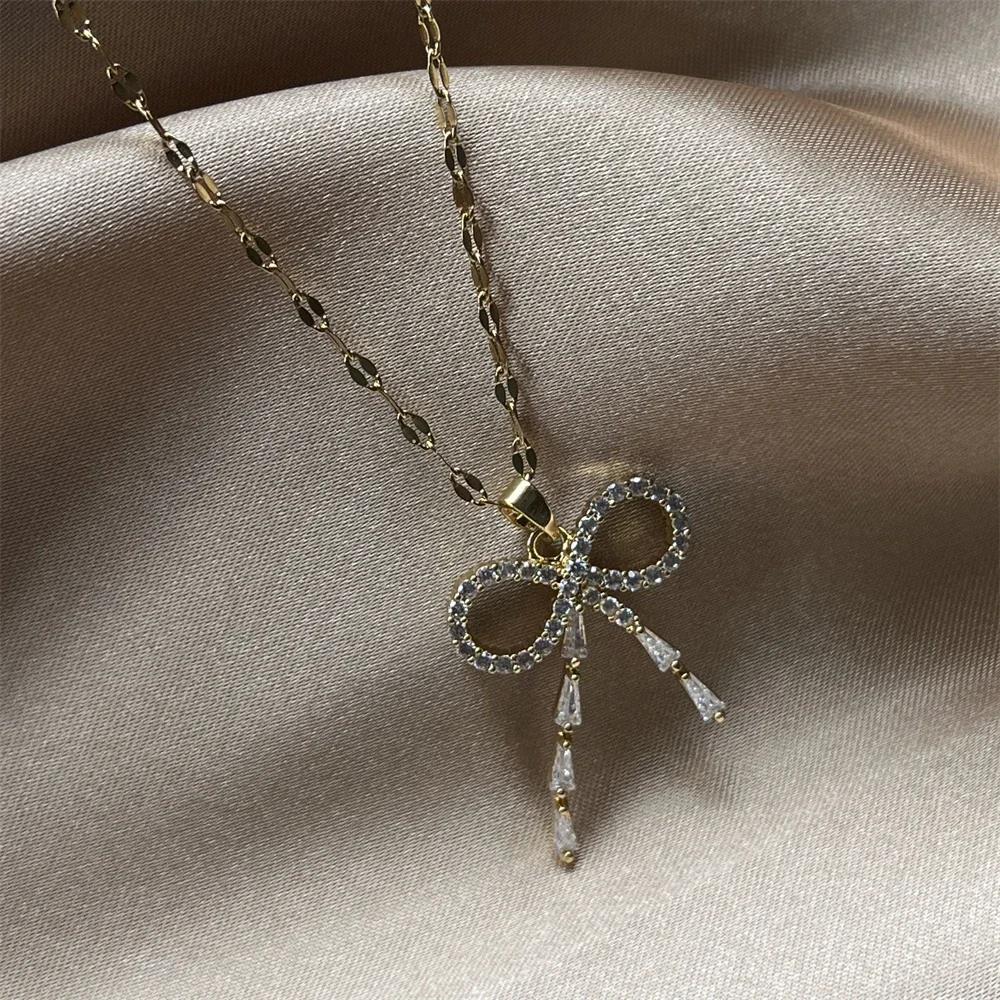 2024 New Arrival Gold Color Cute Bowknot Pendant Necklaces For Women Shiny AAA CZ Zircon Jewelry Gift