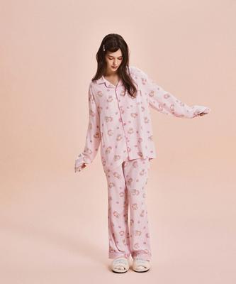 [SPAO] Пижама с длинным рукавом «Свободное время мишек Рилаккума» SPPPG23U04 [Отправка из Кореи] 100% Оригинал