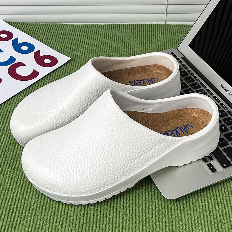 Fashion Men's Summer Slippers Non-slip Oil-resistant Chef Shoes Kitchen Shoes For Men Nurse Work Shoe Casual EVA Lightweight Soft Clogs