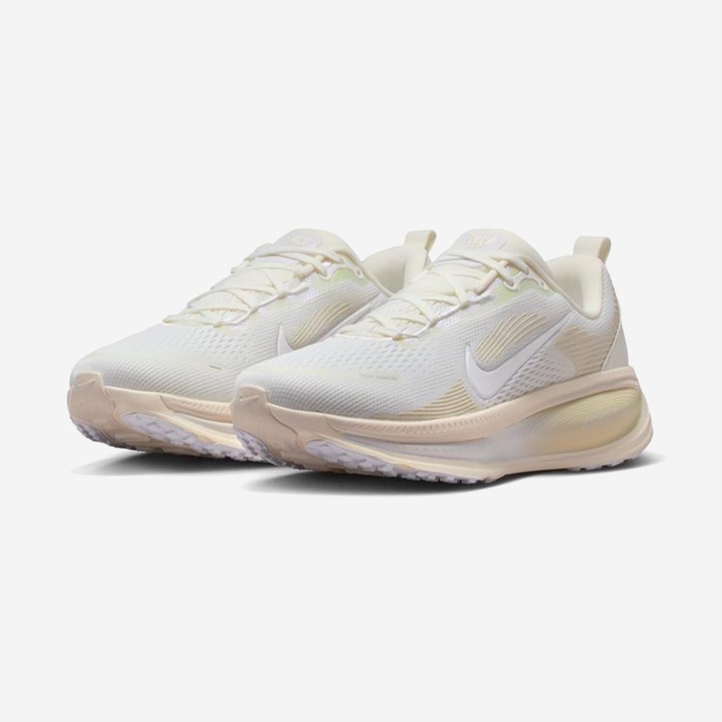 [Nike] Vomero 18 ESS [IO9915-100]