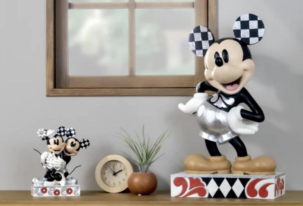 Enesco Статуэтка Юбилейная фигурка Микки Маус Дисней 100 лет чудес DTR6013199 Размер "DISNEY TRADITIONS" 24.5x14.5x45см
