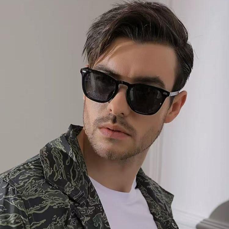 Women's glasses new cross-border European and American fashion sunglasses big face thin small red book glasses men and women driving sunglasses
