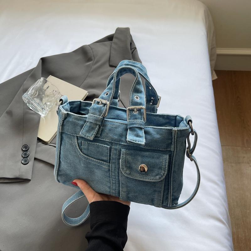 Джинсовая маленькая квадратная сумка женская на плечо кроссбоди