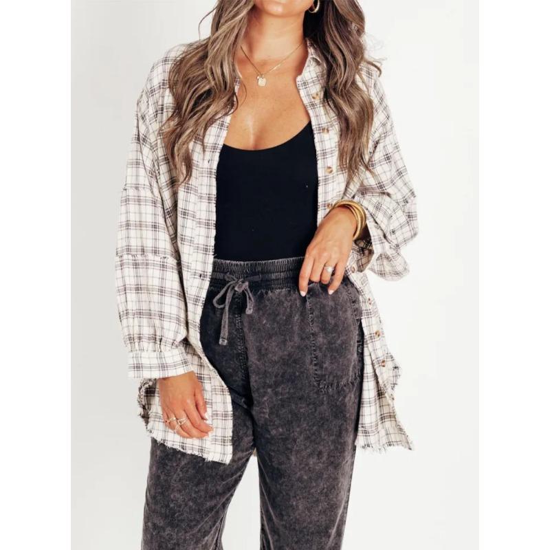 Женская осенне-зимняя свободная клетчатая рубашка на пуговицах с рукавами-фонариками с бахромой