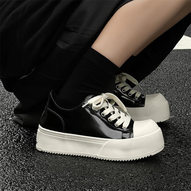 Мужская обувь 2024 года, новый тренд, сверхлегкие парусиновые туфли, повседневная обувь на платформе, осенне-зимняя обувь с увеличенным голенищем, 24326, лакированная кожа-P