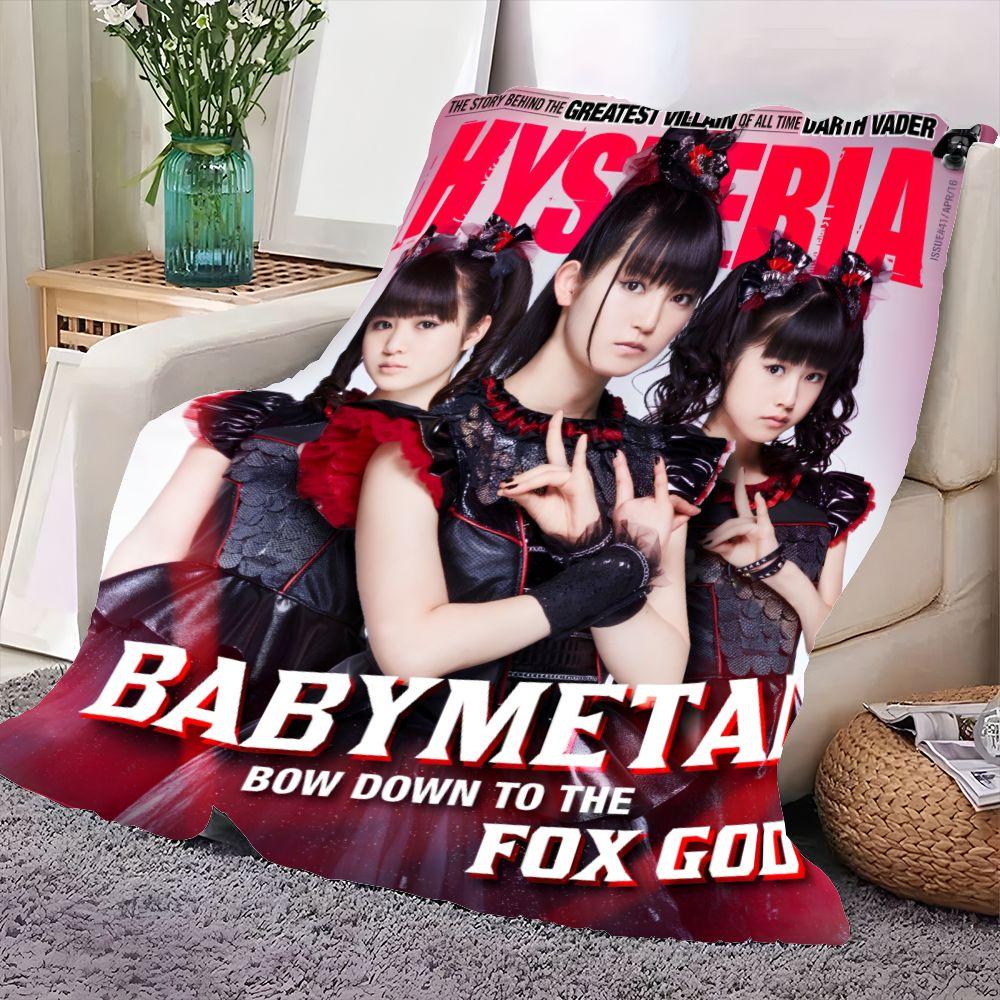 Вдохновленный HYSTERIA Красный и Черный Мягкий Флисовый Плед - Уютный Плюшевый Плед с Культовым Дизайном BABYMETAL с Тремя Youn