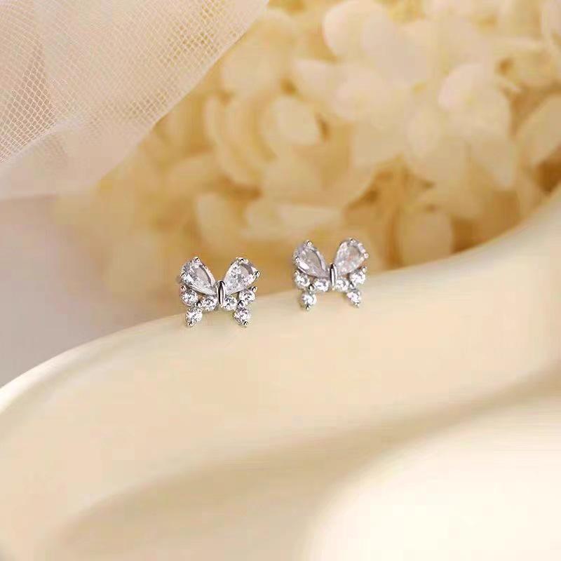 Серьги-гвоздики Beixi из серебра 925 пробы в форме бабочки для женщин - Легкая роскошь, нишевый дизайн