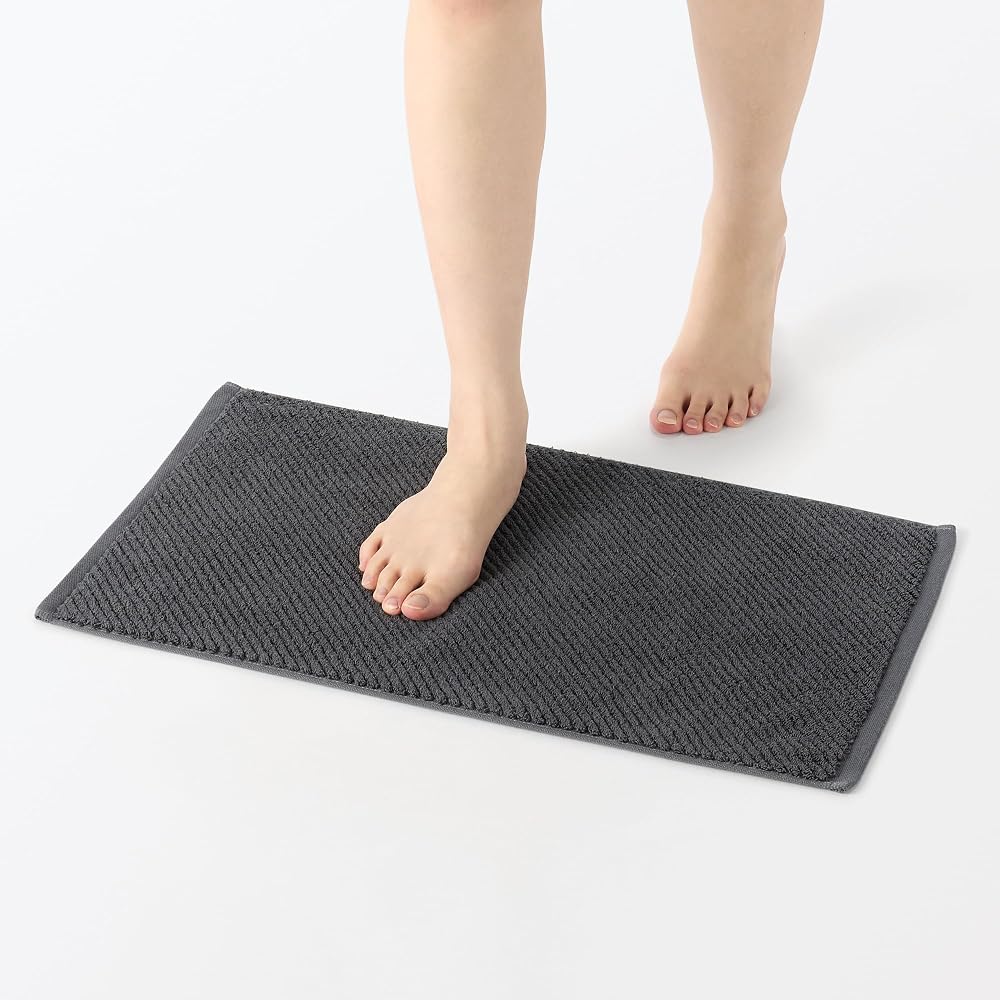 Коврик для ванной MUJI 36×60 см - Угольный (Изготовлено из переработанной пряжи)
