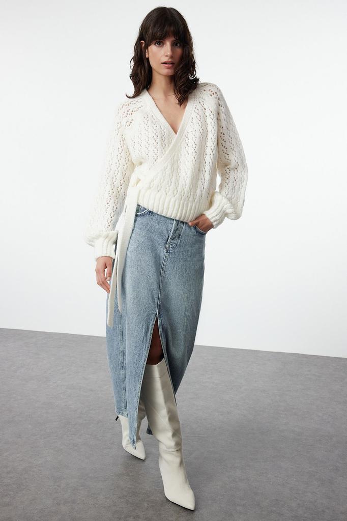 Women's Fashionable Stylish Sweater Blue Soft Textured Openwork Hole Lacing Detailed Knitwear Sweater