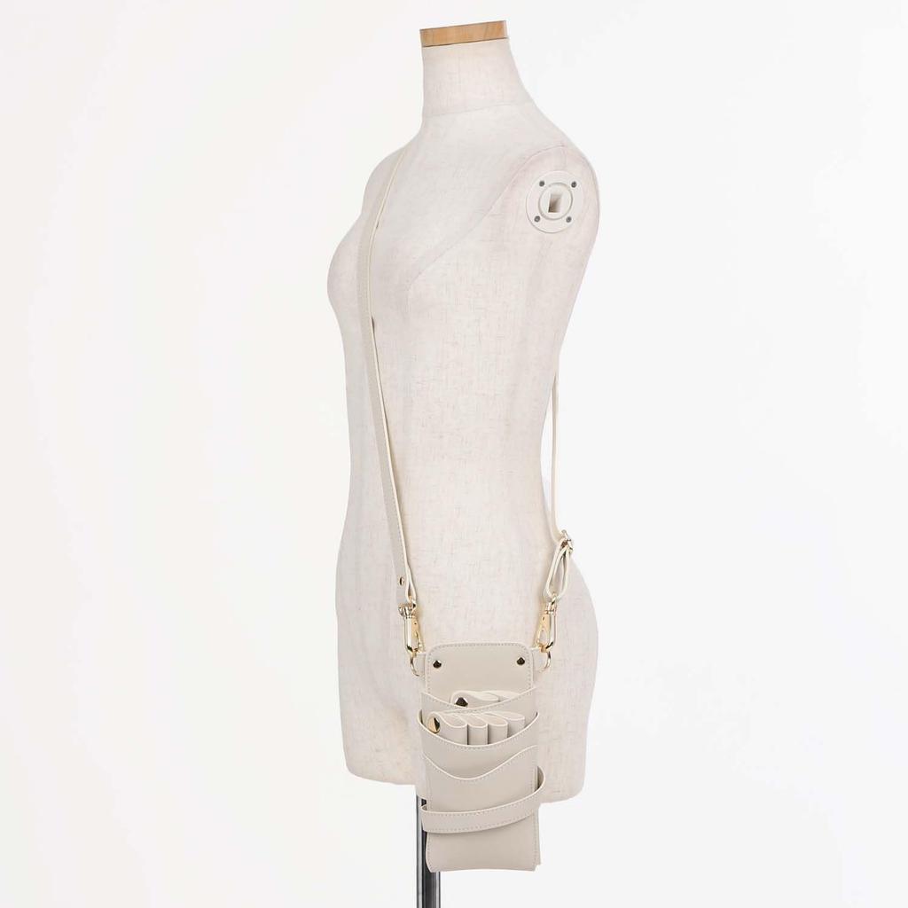 DEEDS Чехол для ножниц Сиенна Молочный для и Триммеров S-393 (4-6 Ножницы) - Латте, Парикмахеры, Барберы,