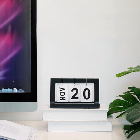 Настольный календарь из цельного дерева с металлическим железным кольцом, устойчивый к ржавчине деревянный вечный календарь, украшение для рабочего стола