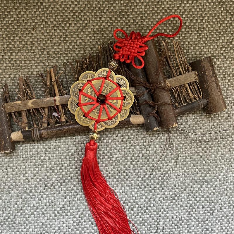 Подвеска из медной монеты «Цветок сливы» по фен-шуй — магический инструмент для домашнего декора ручной работы