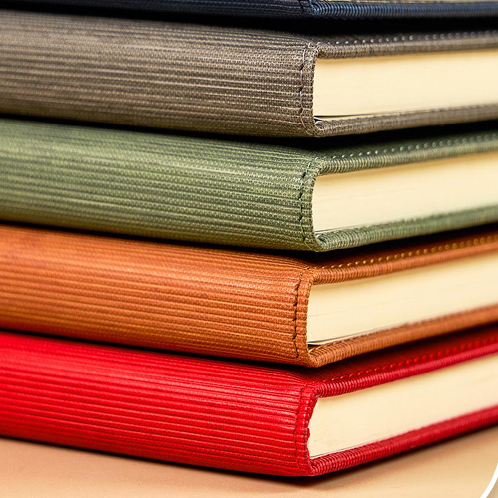 Деловой блокнот формата А5 с кожаной пряжкой, книга для записей рабочих встреч, предметная тетрадь для студентов, утолщенный дневник, книга с выдержками, внутренние страницы в линейку, дневник путешествий