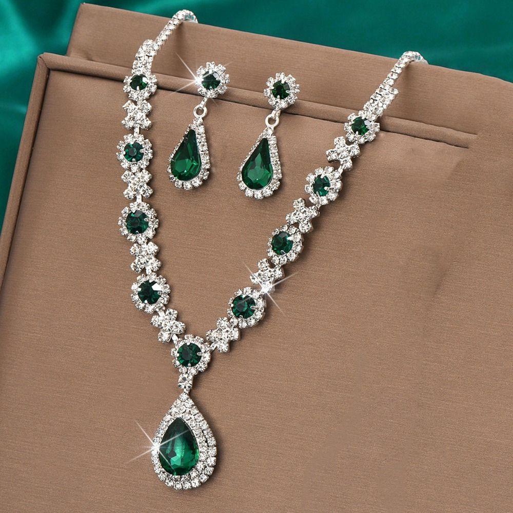 Luxury Pendant Necklace Premium Dangle Earrings Simple Crystal Jewelry Necklace Earring Set  Bride