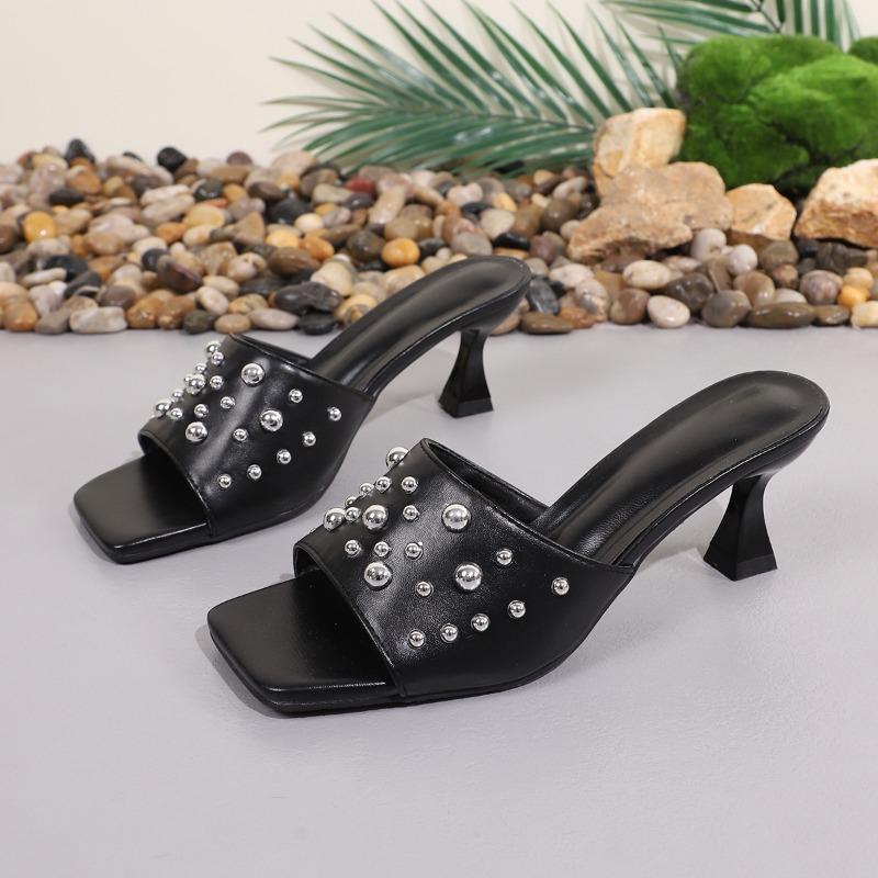 Fashion Summer New Metal Rivet Open Toe Slippers Women's Outside Wear Slide Sandals Sexy Plus Size High Heels