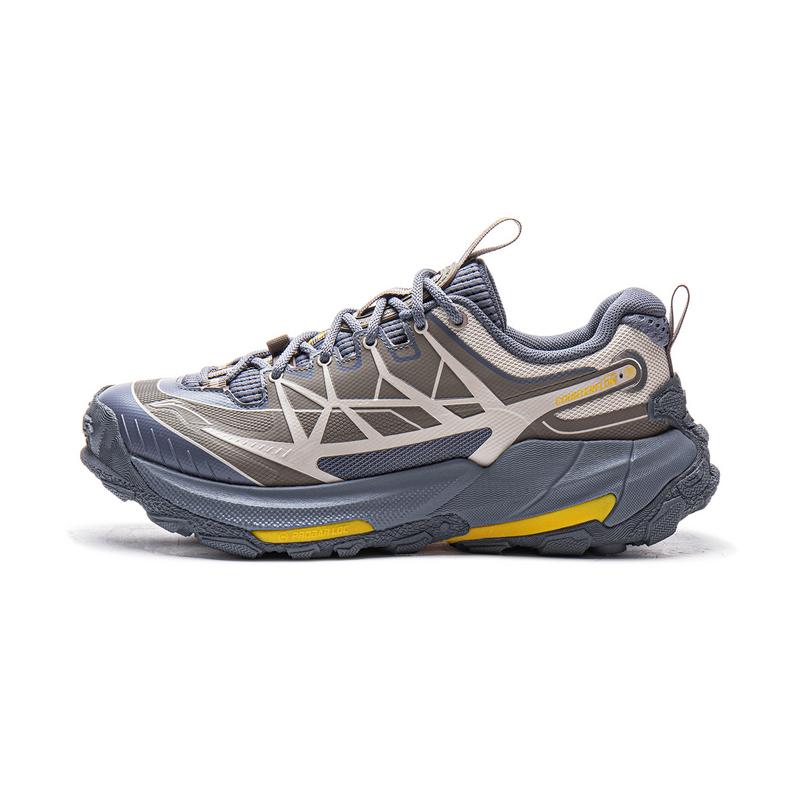 New LiNing CF Tracing Cushioning, Reflective, Rebound Low Top Hiking Shoes Unisex Gray AHTV039-1