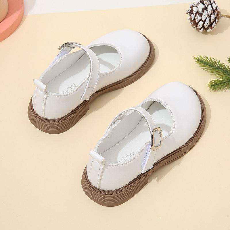 Детская черная школьная обувь для мальчиков 2024 года, нескользящая, простая, детская, модная, дышащая, повседневная обувь для девочек, весна и лето