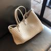 Womens Handwoven Tote Bag Large Capacity Fashion Shoulder 2026 Daily Use